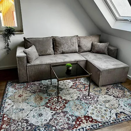 Charmante Mit 2 Schlafzimmern, Smart-tv, Wlan