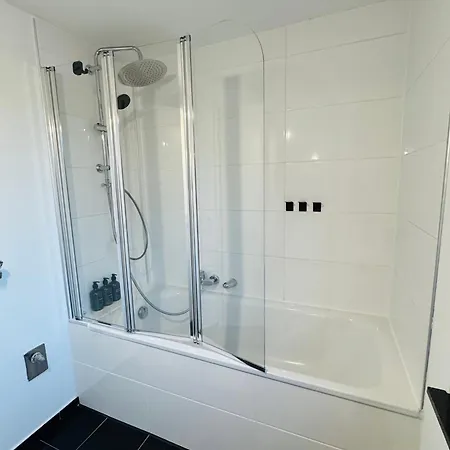 Apartamento Charmante Mit 2 Schlafzimmern, Smart-tv, Wlan *