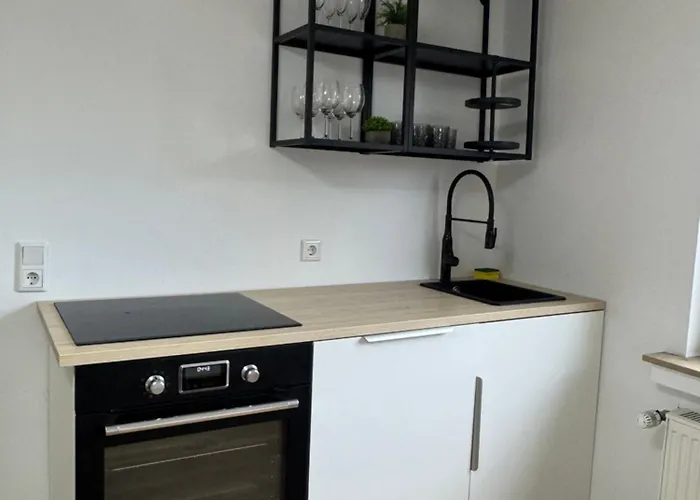 Charmante Mit 2 Schlafzimmern, Smart-tv, Wlan *