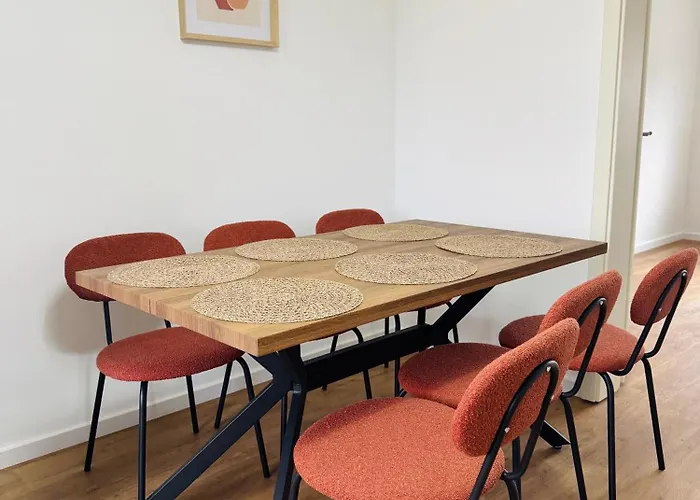 Apartment Charmante Mit 2 Schlafzimmern, Smart-tv, Wlan Essen